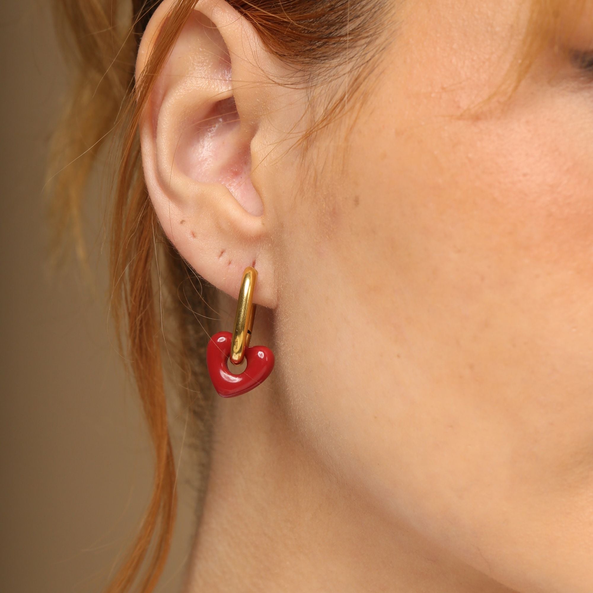 Love Dominique Hoops