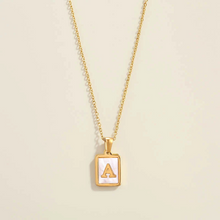 Madrepérola Letter Necklace