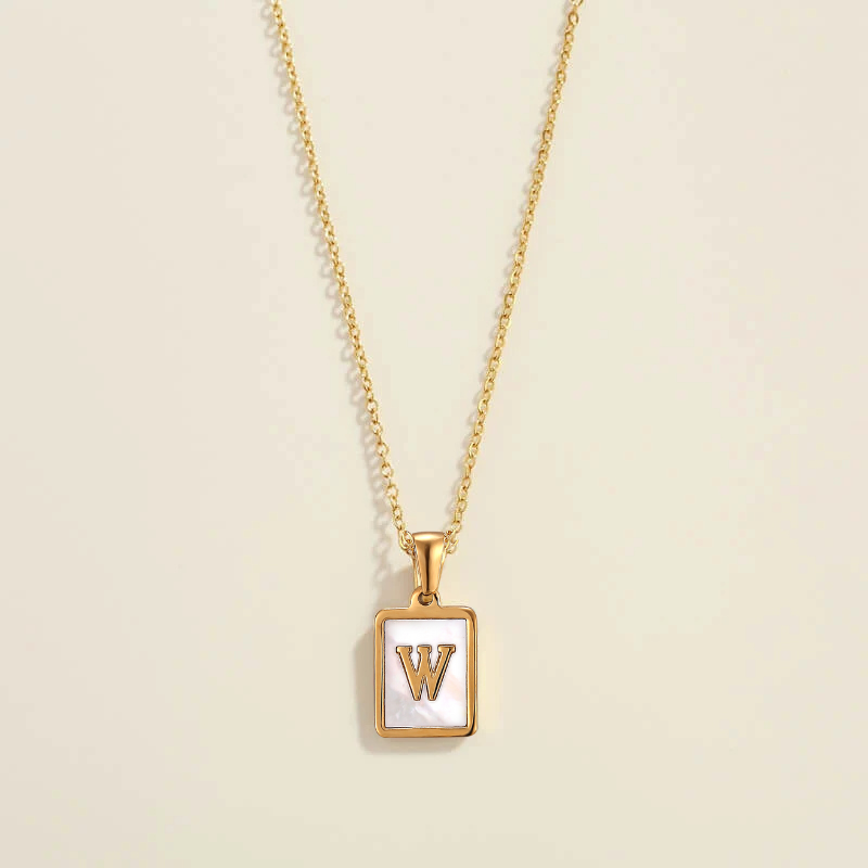 Madrepérola Letter Necklace
