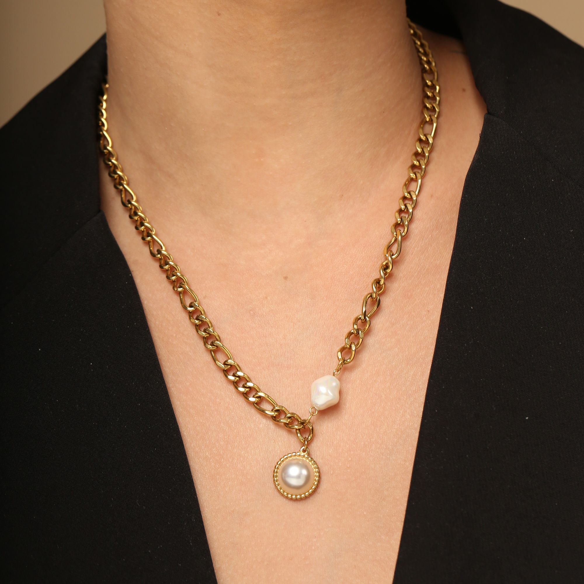 Theresa Pearl Necklace