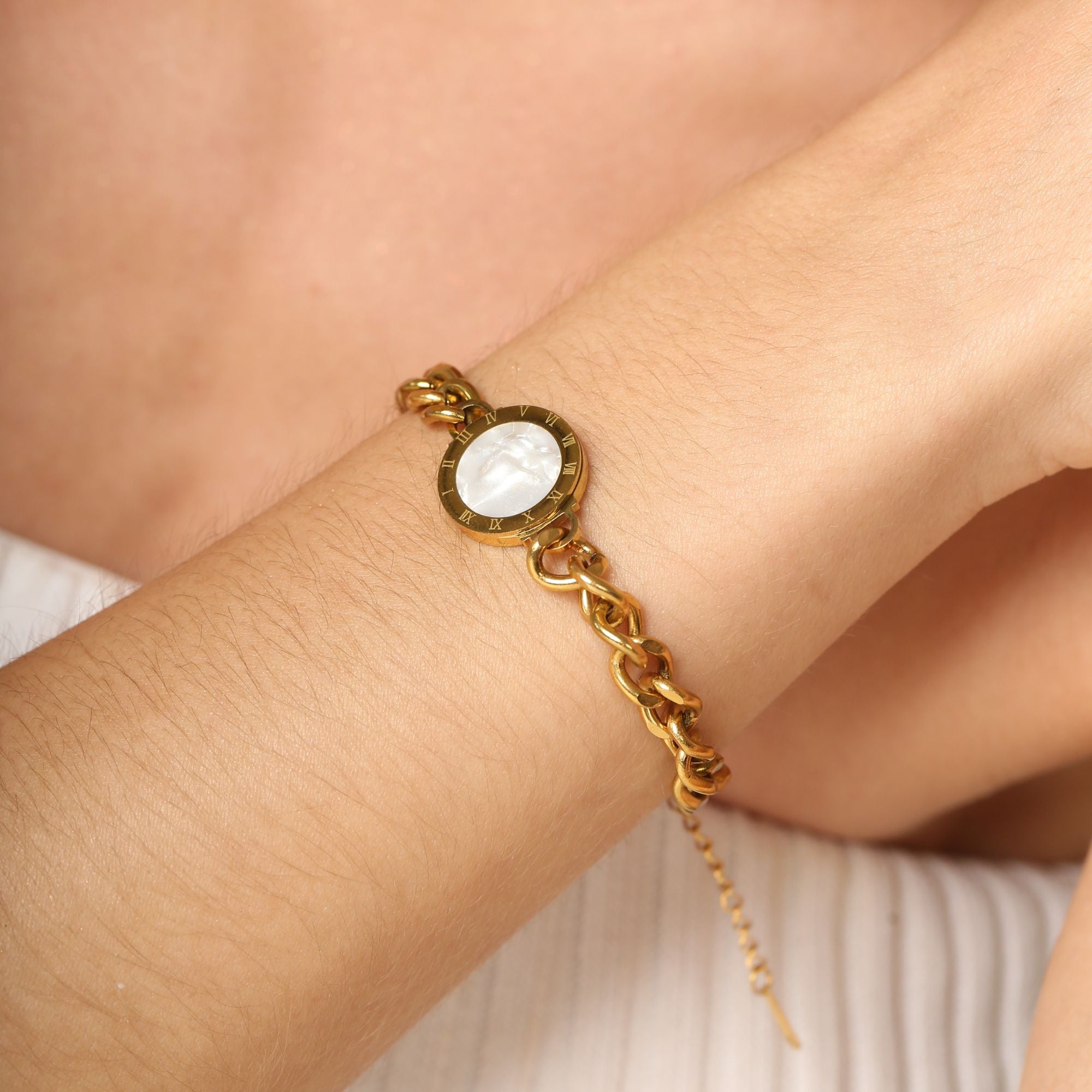 Leona Bracelet