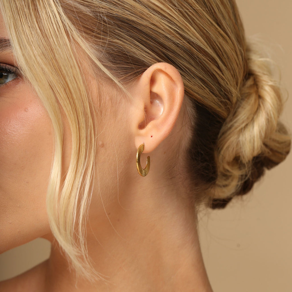 Rebecca Hoops
