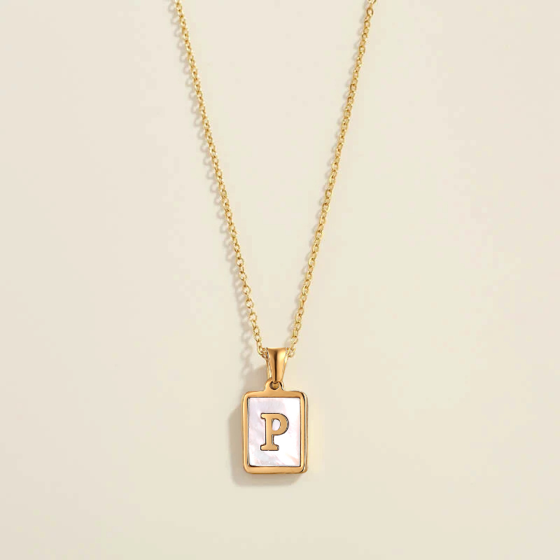 Madrepérola Letter Necklace