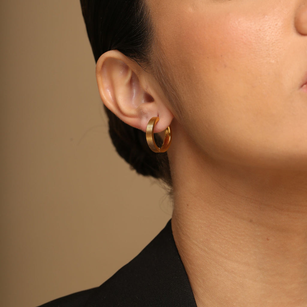 Amina Hoops
