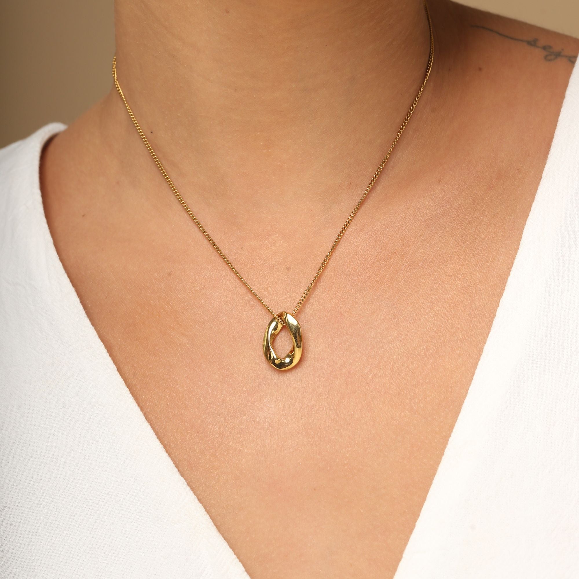 Izabel Necklace