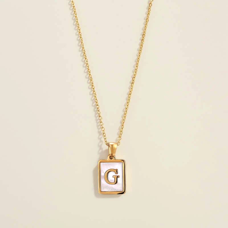 Madrepérola Letter Necklace