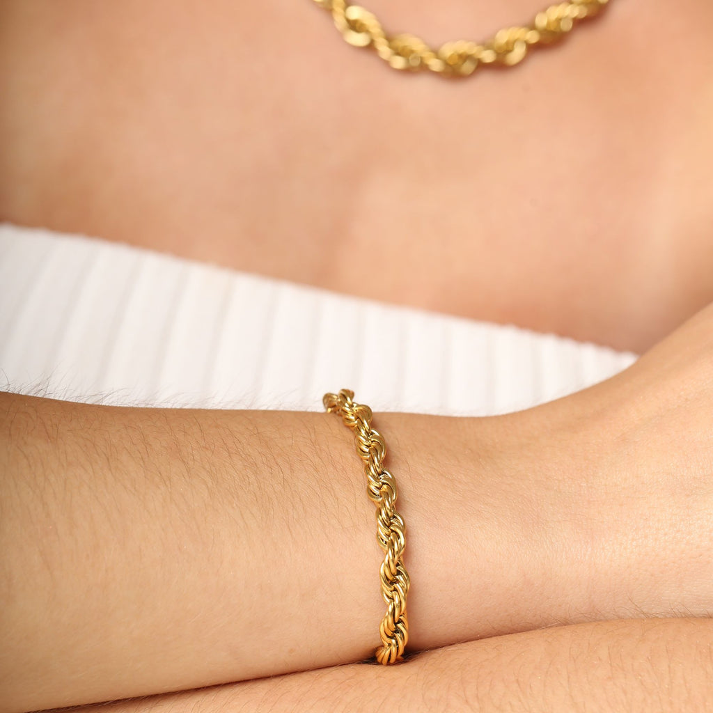 Amy Winehouse Bracelet