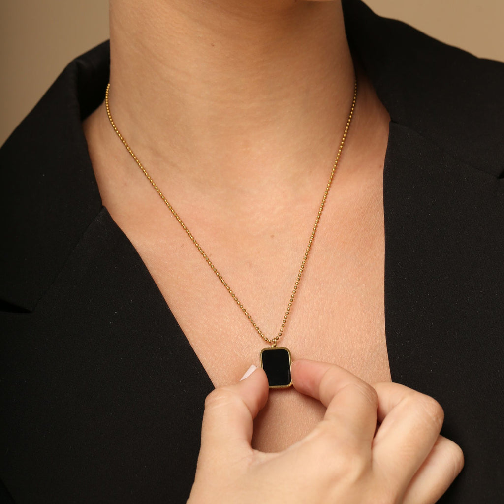 Leona Necklace