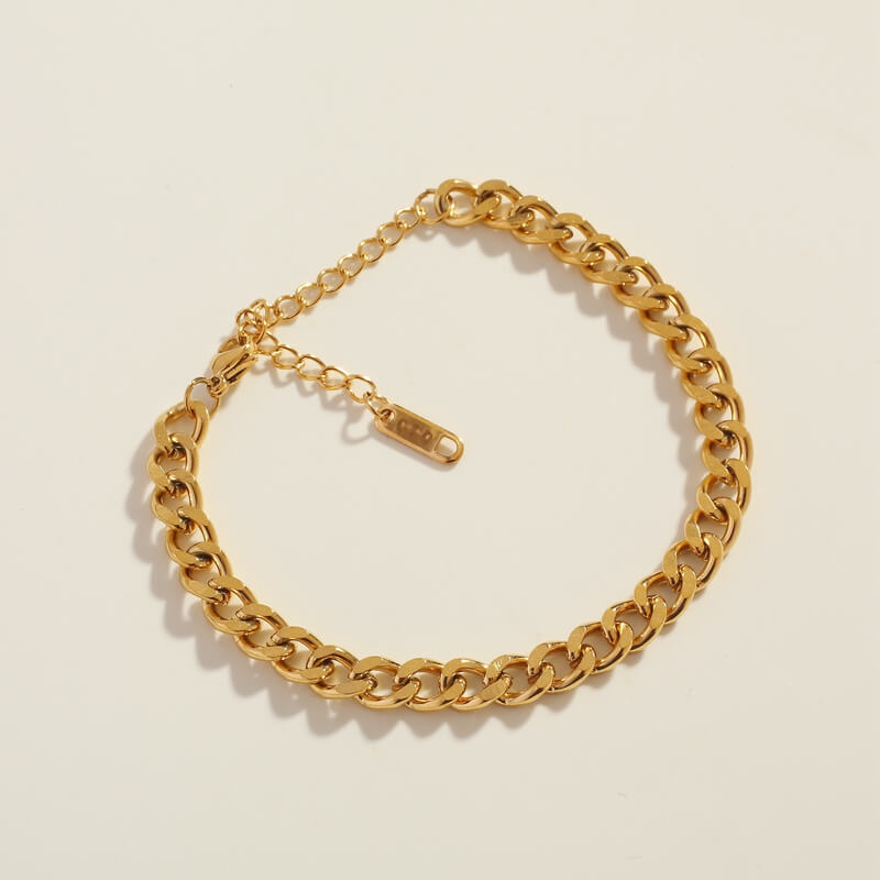 Thin Vika Bracelet Chain