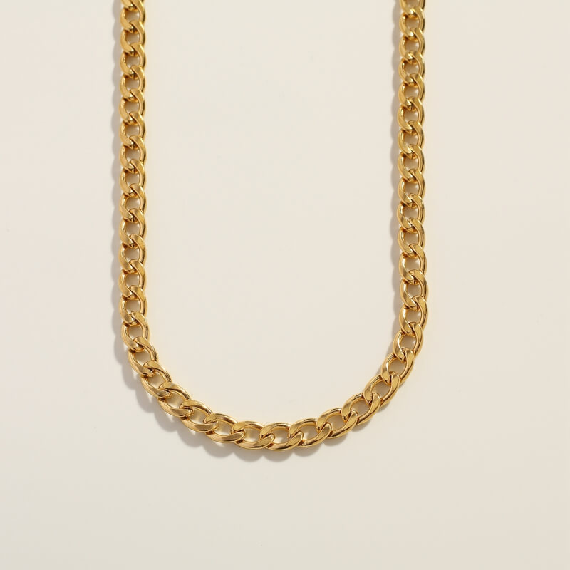 Vika Chain Necklace