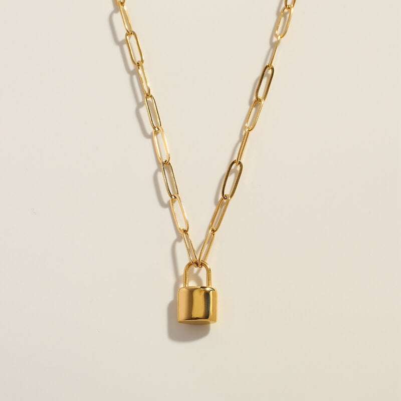 Roberta Necklace