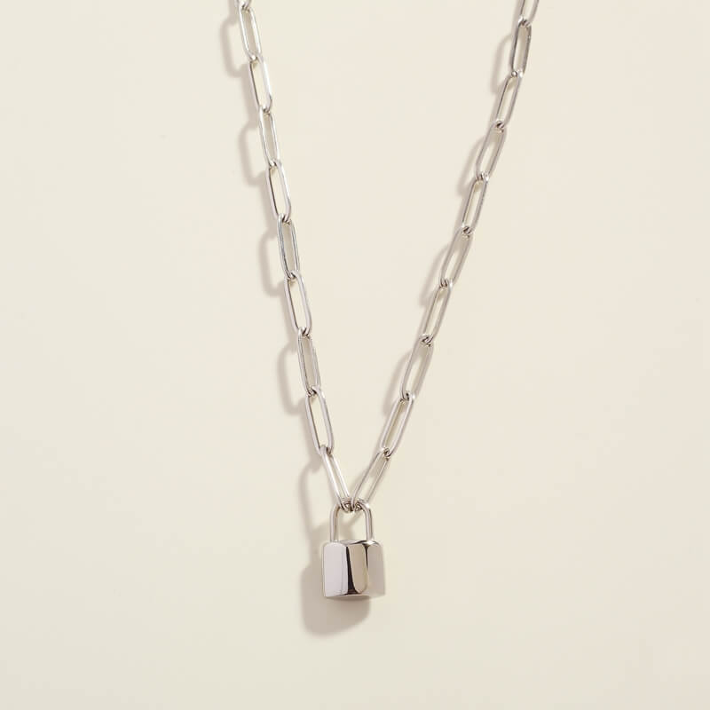 Silver Roberta Necklace