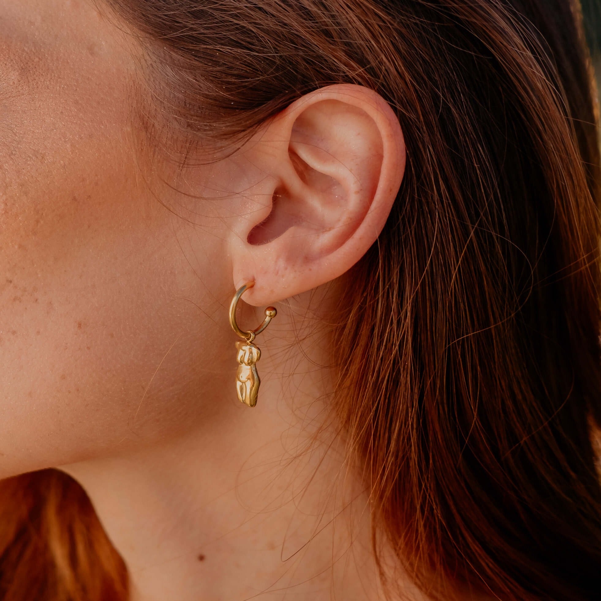 Paola Femme Hoops