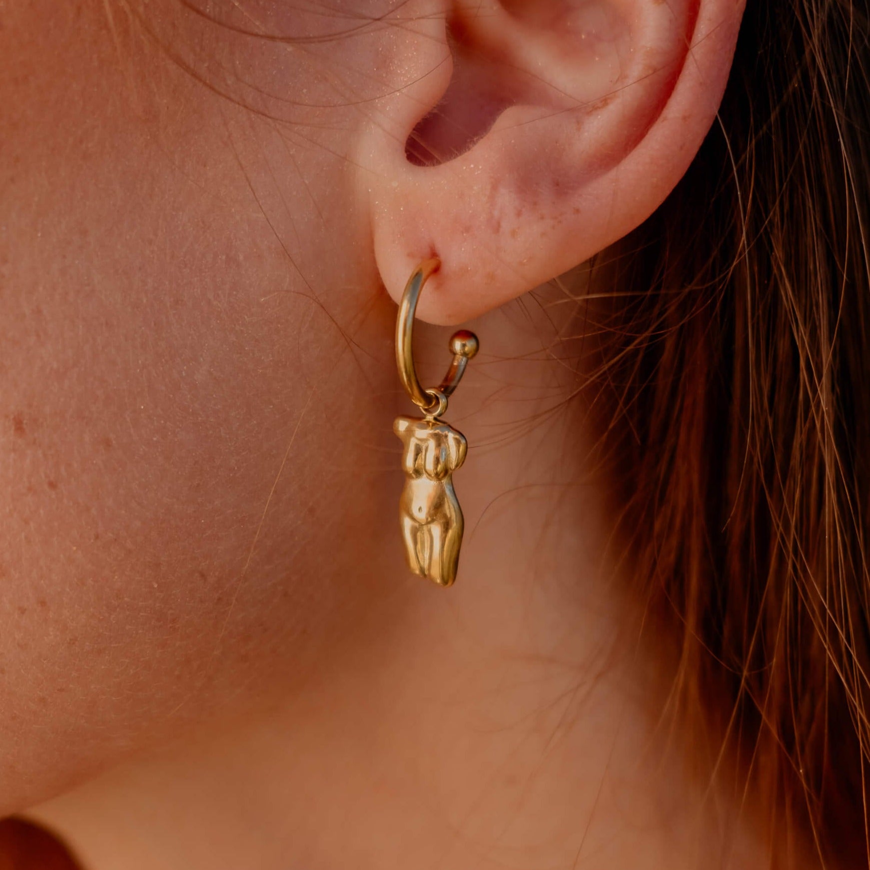Paola Femme Hoops