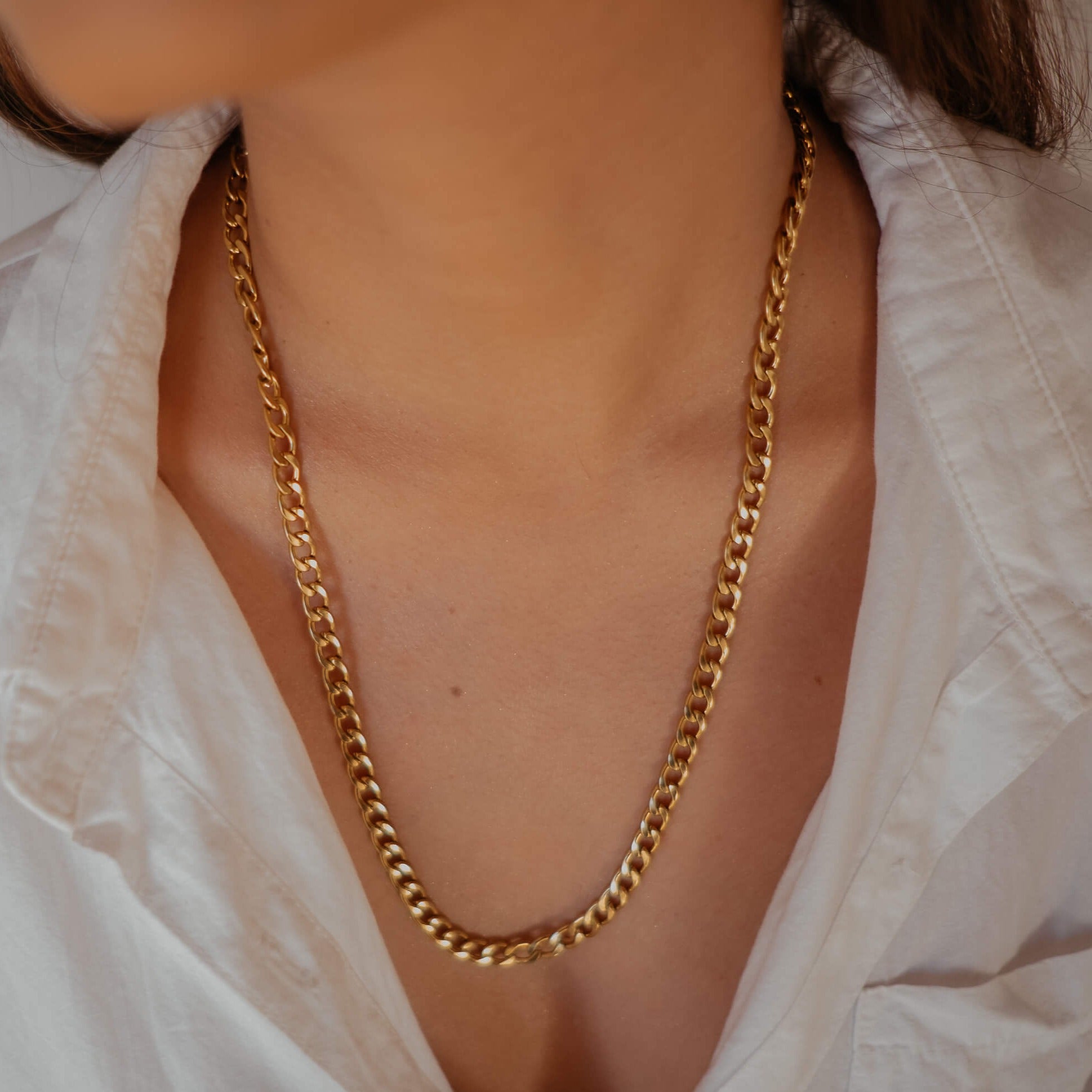 Vika Chain Necklace