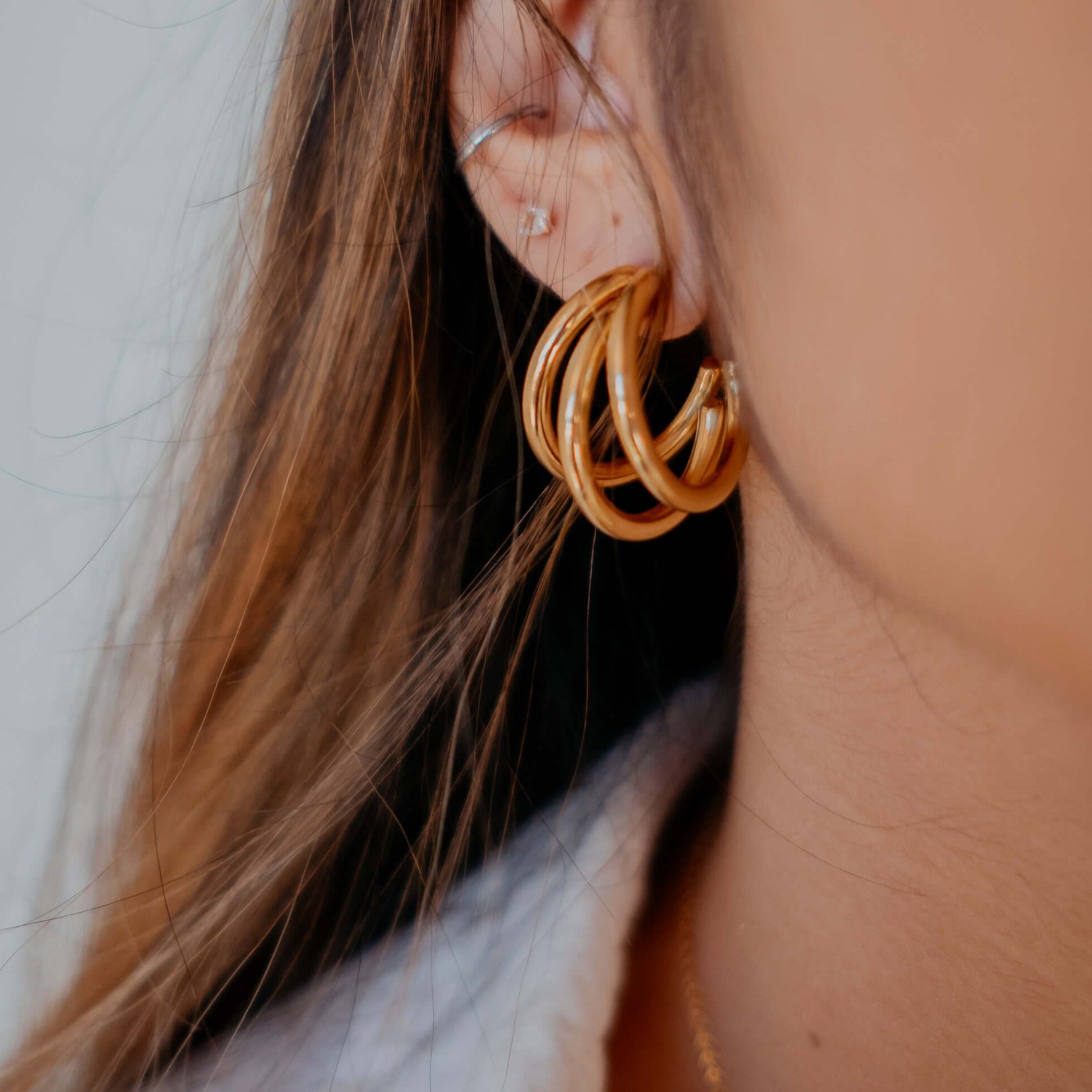 Triple Isabela Hoops